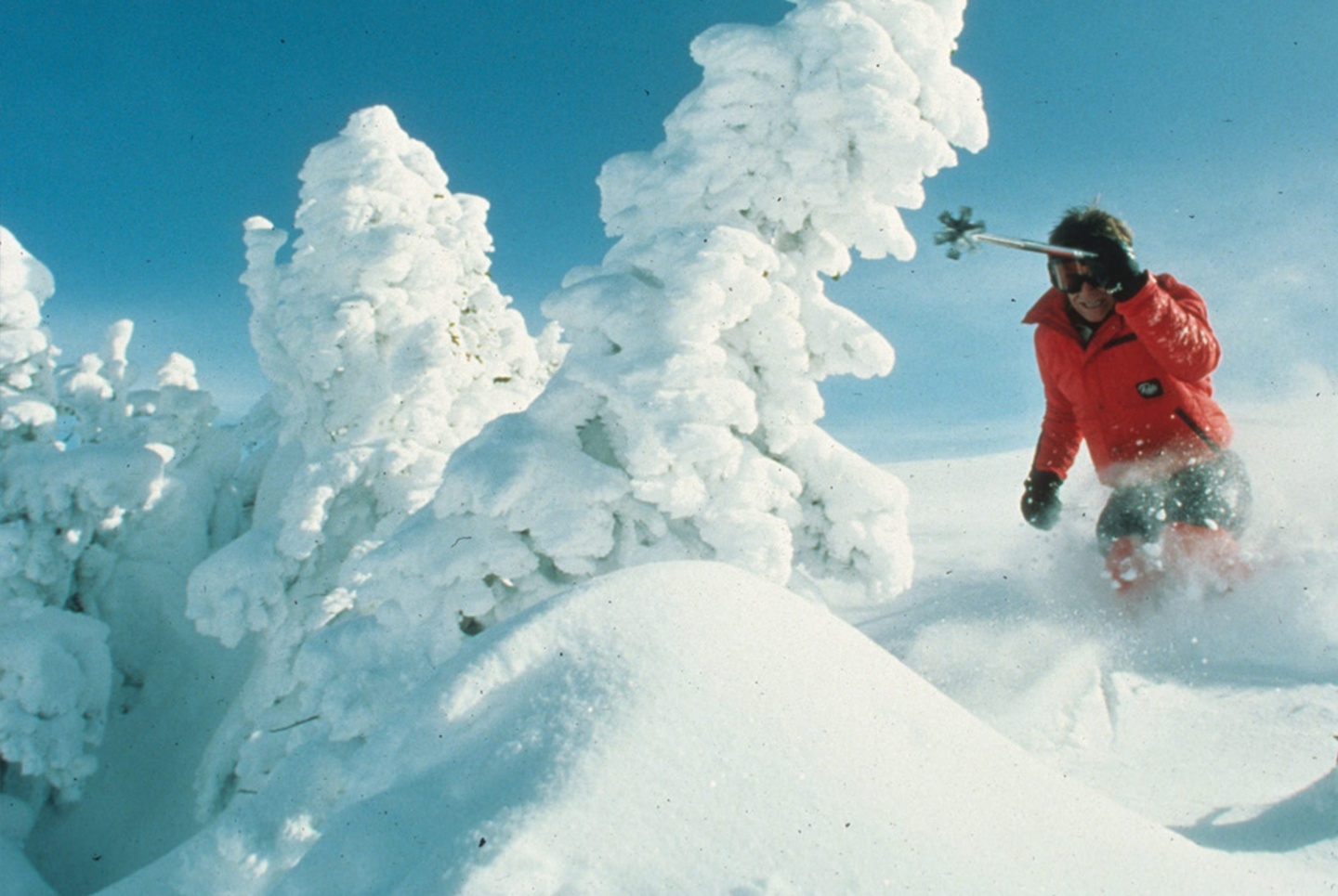 A skier from the 80s