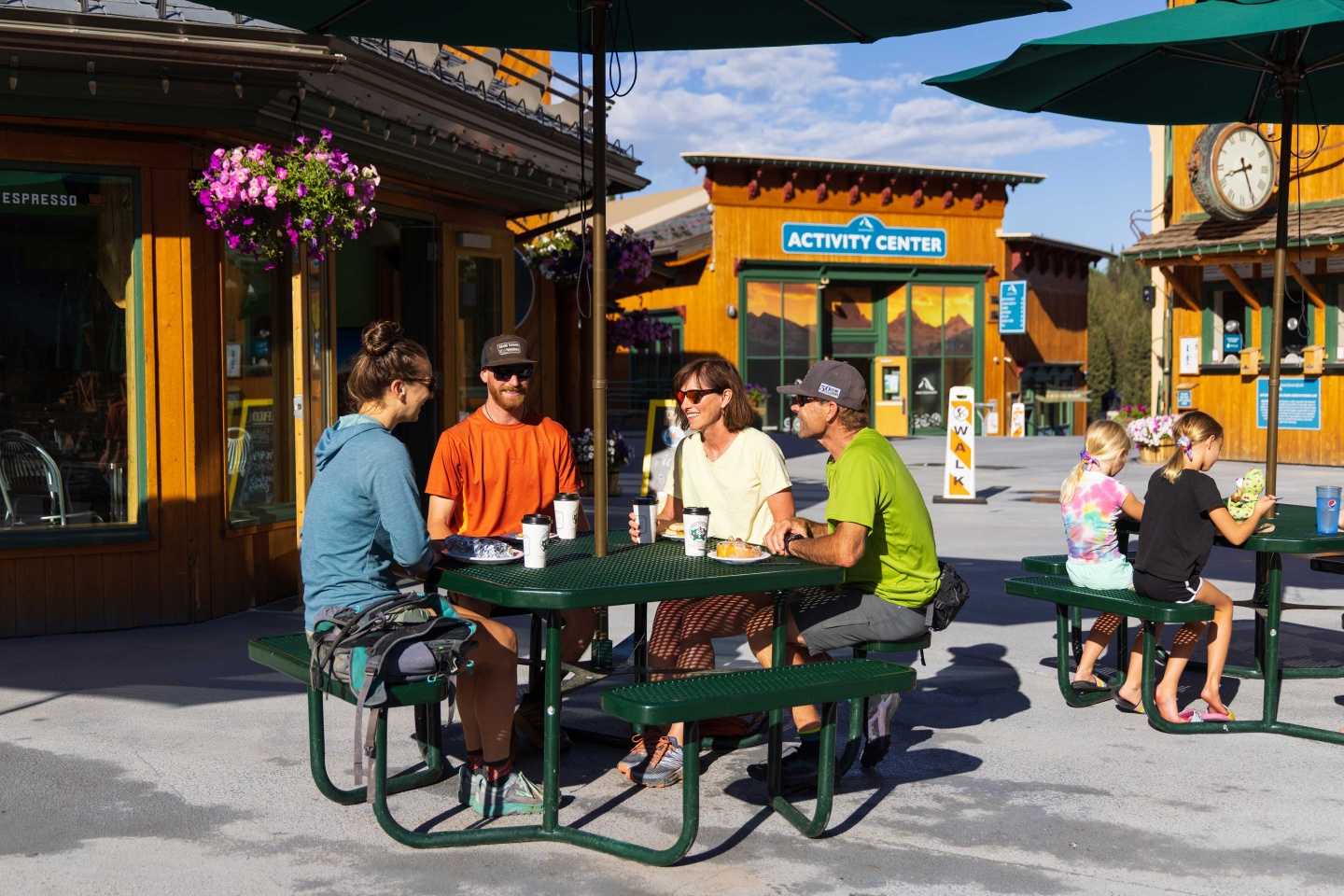 People eating at Snorkels Cafe