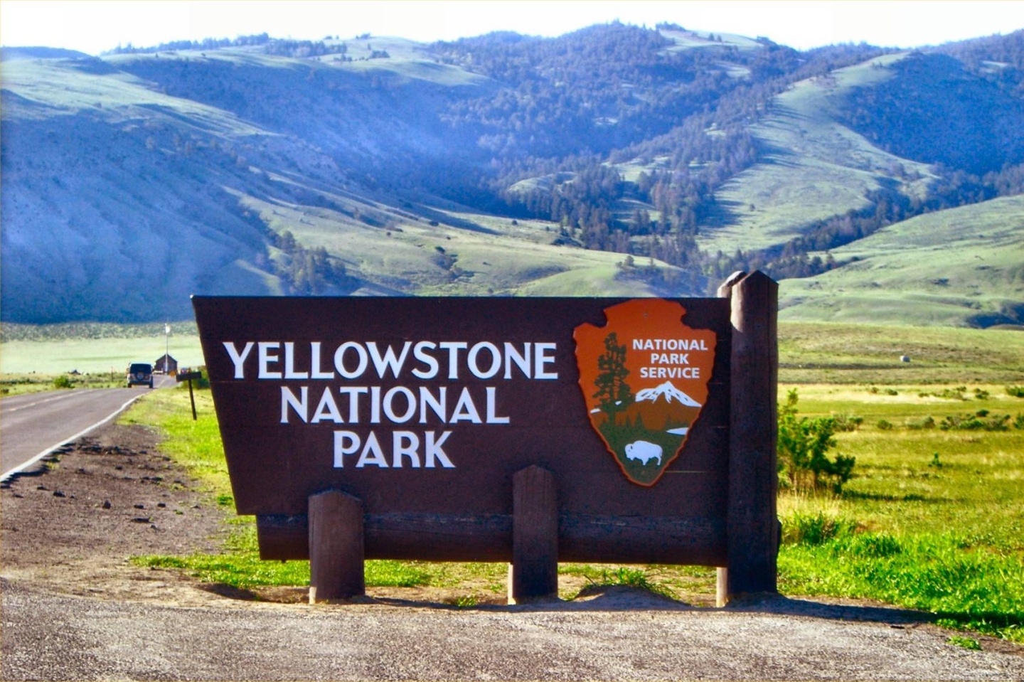 Yellowstone National Park sign